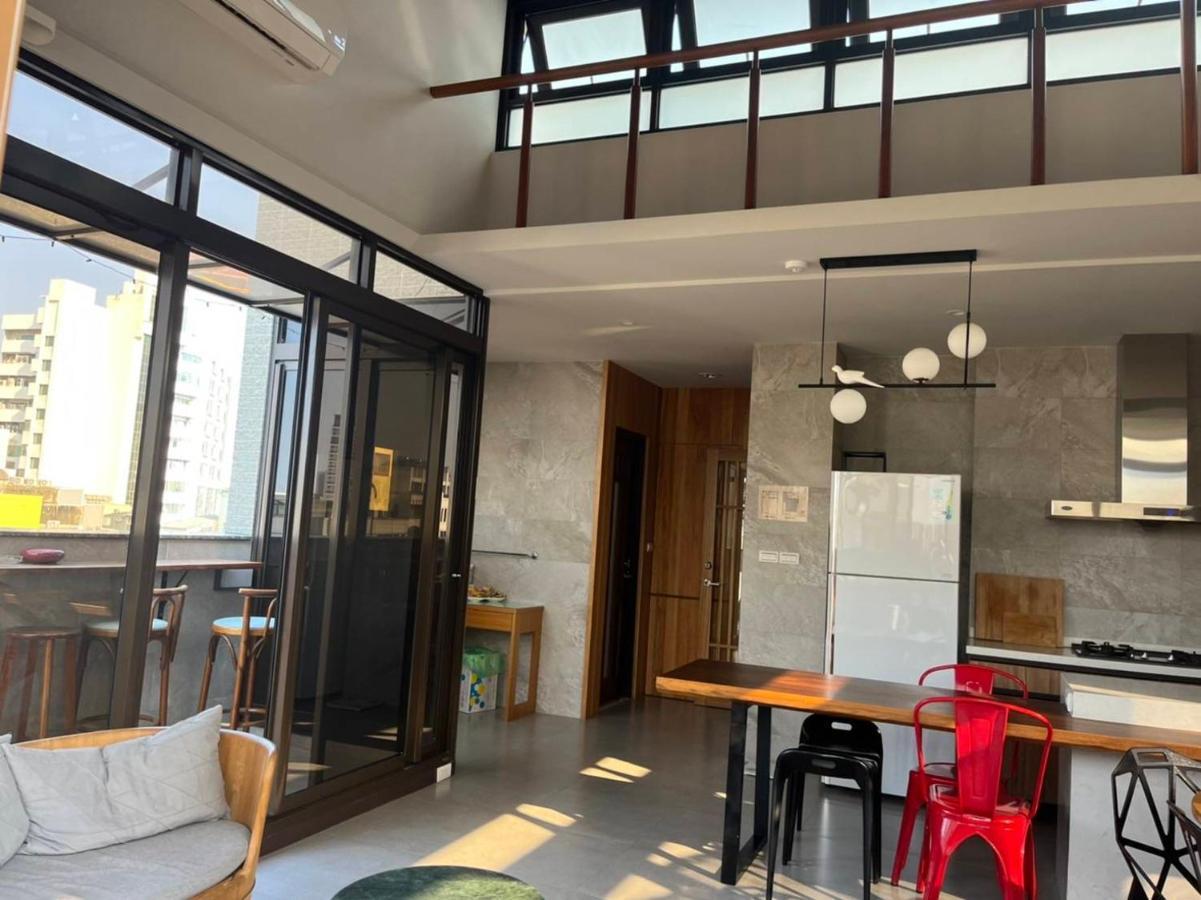 Hotel Fu'S House 52 Tainan Esterno foto