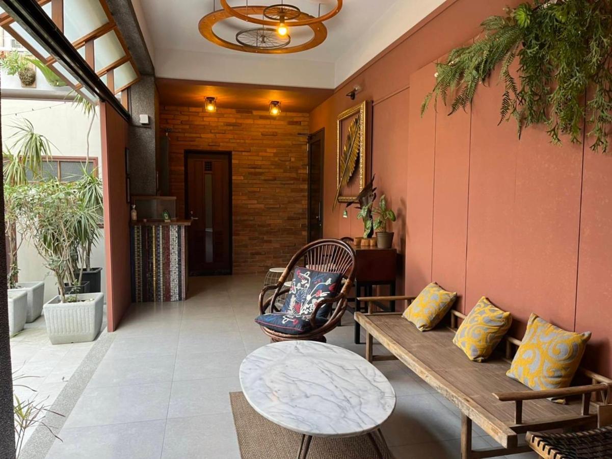 Hotel Fu'S House 52 Tainan Esterno foto